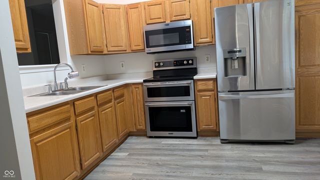 5065 Emmert Drive, Indianapolis, IN 46221