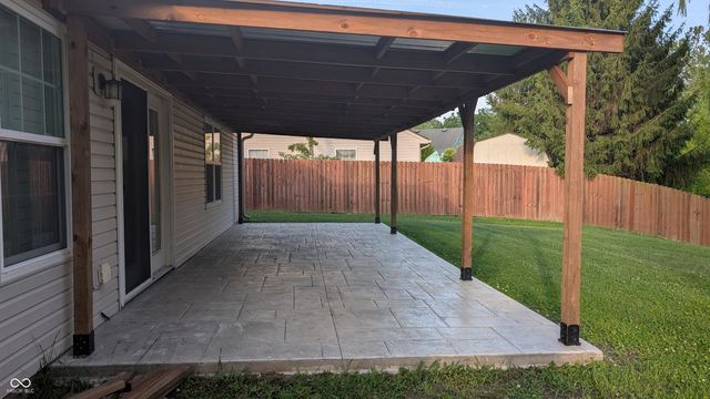 5065 Emmert Drive, Indianapolis, IN 46221