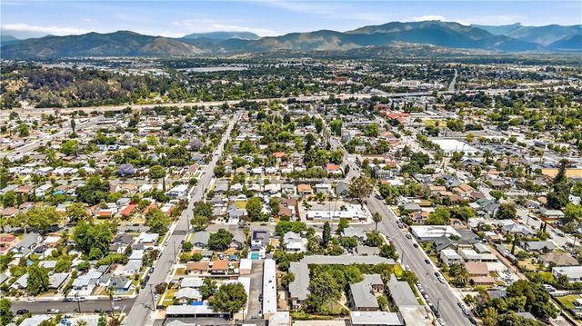 332 Chester Place, Pomona, CA 91768