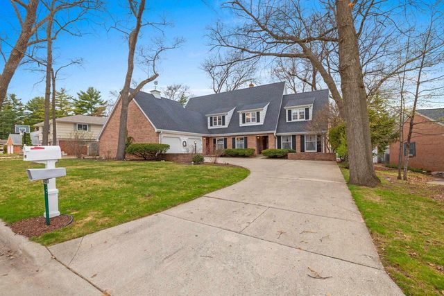 1420 SHANNON STREET, Green Bay, WI 54304