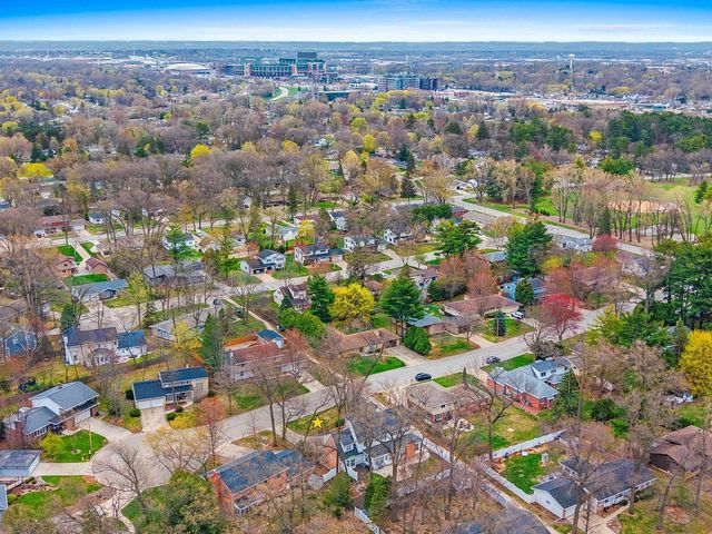 1420 SHANNON STREET, Green Bay, WI 54304