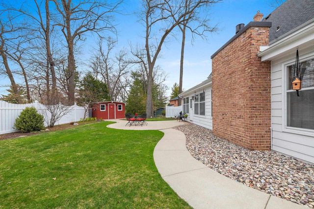 1420 SHANNON STREET, Green Bay, WI 54304