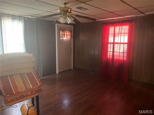 207 Primrose Lane, Fairview Heights, IL 62208