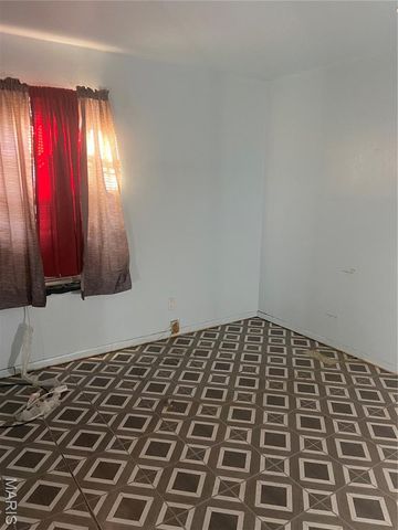 207 Primrose Lane, Fairview Heights, IL 62208