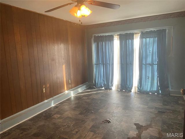 207 Primrose Lane, Fairview Heights, IL 62208