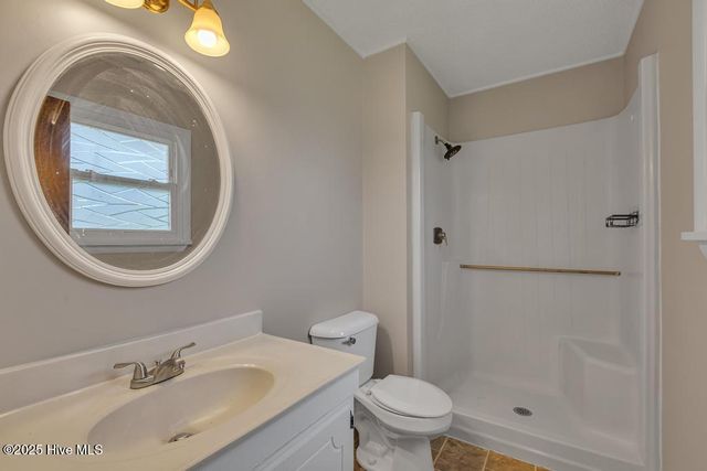 218 Branchwood Drive, Jacksonville, NC 28546
