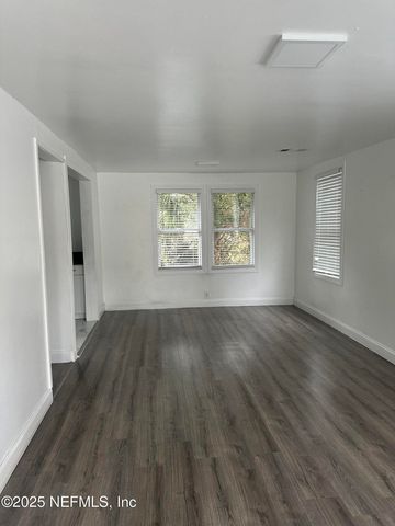 8543 FORT CAROLINE Road, Jacksonville, FL 32277