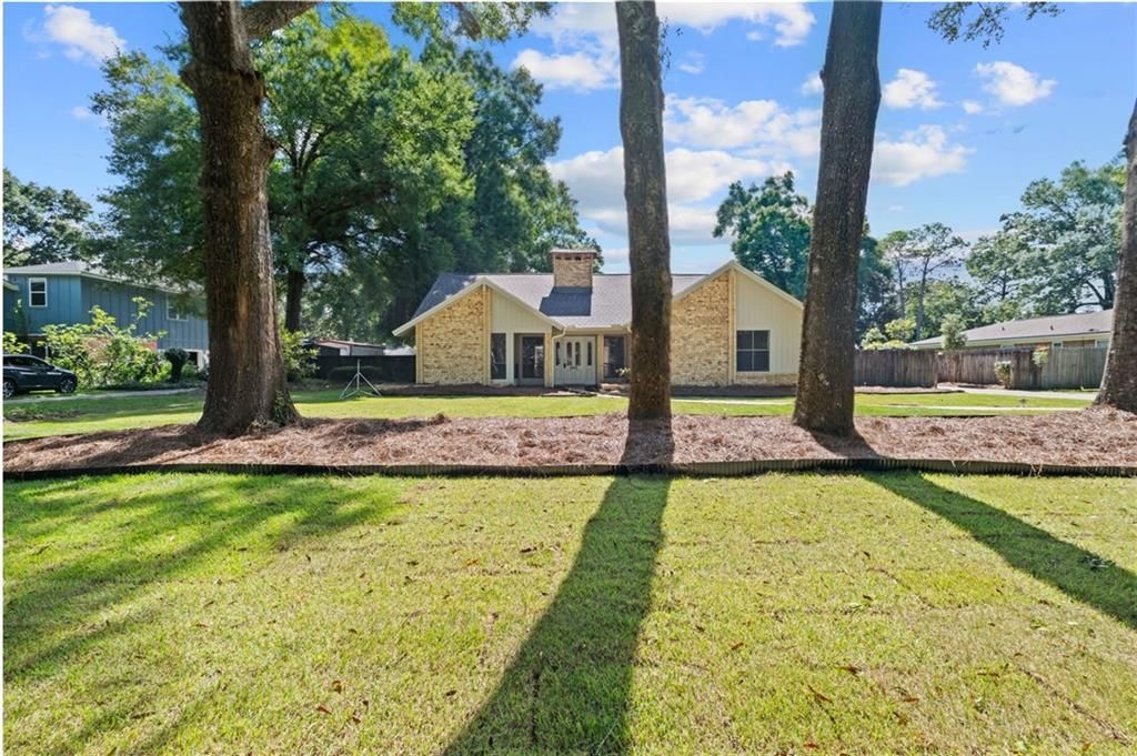 562 Vaughn Drive N, Satsuma, AL 36572 — photo 2