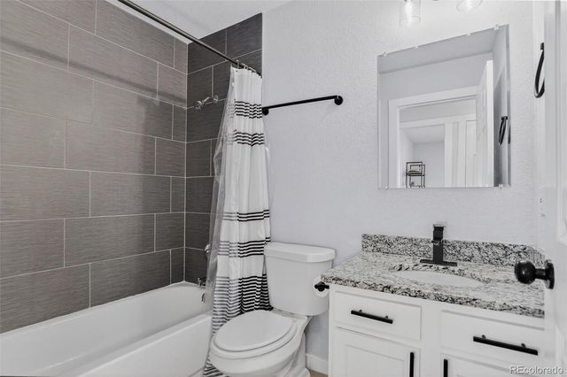 17908 E Oxford Drive, Aurora, CO 80013