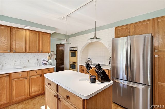 5241 Willowbrook Drive, Clarence, NY 14031