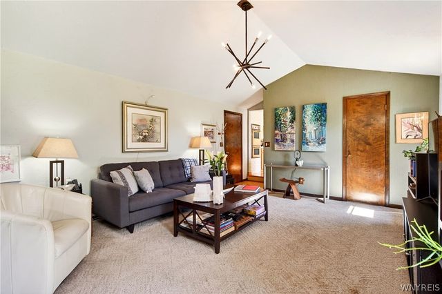 5241 Willowbrook Drive, Clarence, NY 14031