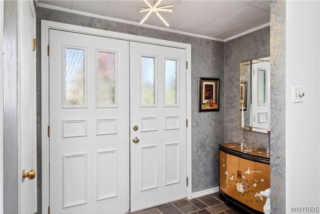 5241 Willowbrook Drive, Clarence, NY 14031