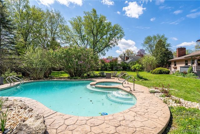 5241 Willowbrook Drive, Clarence, NY 14031