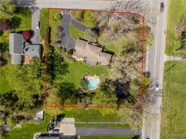 5241 Willowbrook Drive, Clarence, NY 14031