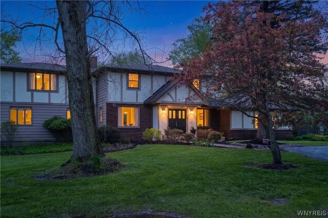 5241 Willowbrook Drive, Clarence, NY 14031