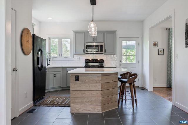 1021 RIDGE ST, Charlottesville, VA 22902