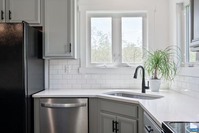 1021 RIDGE ST, Charlottesville, VA 22902