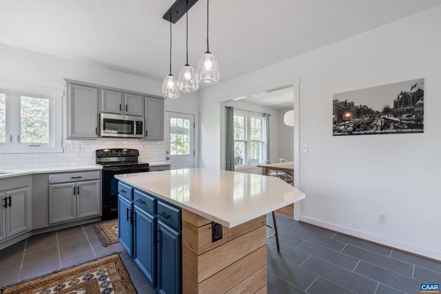 1021 RIDGE ST, Charlottesville, VA 22902