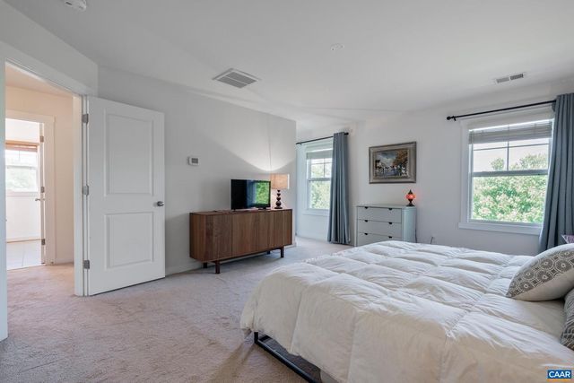 1021 RIDGE ST, Charlottesville, VA 22902