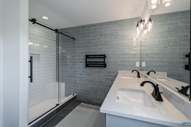 1021 RIDGE ST, Charlottesville, VA 22902