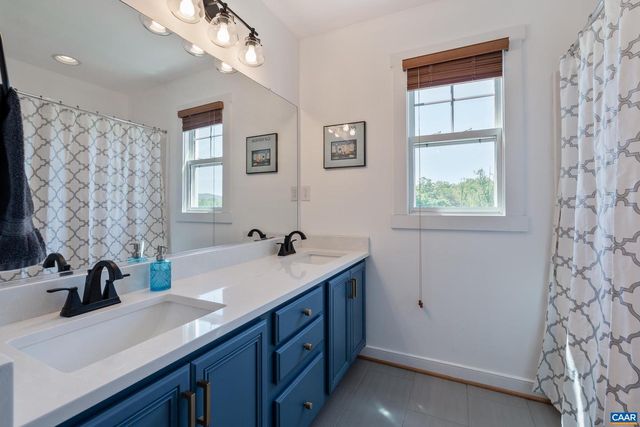 1021 RIDGE ST, Charlottesville, VA 22902