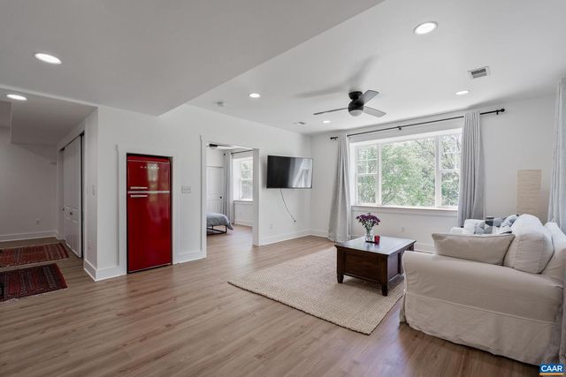 1021 RIDGE ST, Charlottesville, VA 22902
