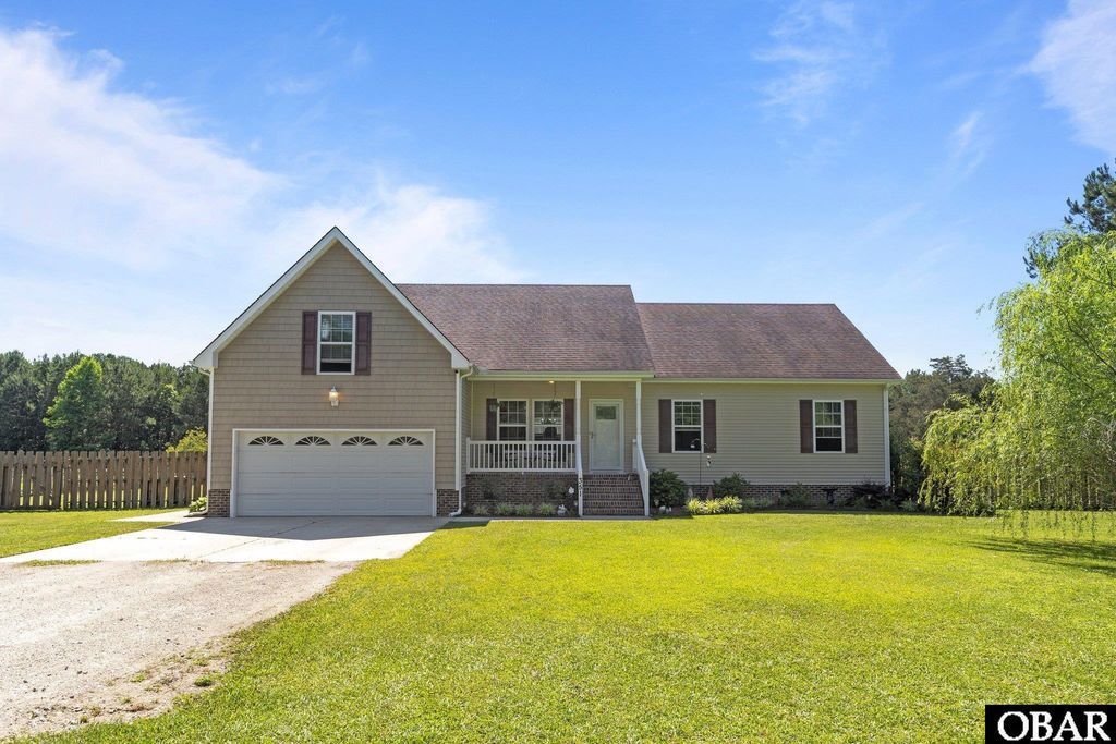 Image 1 of property listing at 351 Northwest Backwoods Road Lot 1, Moyock, NC 27958