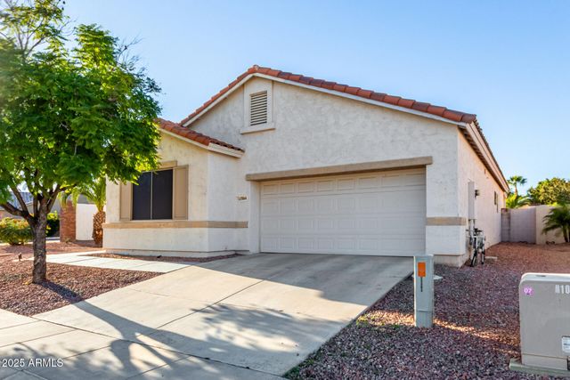17504 N PHOENICIAN Drive, Surprise, AZ 85374