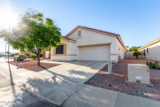 17504 N PHOENICIAN Drive, Surprise, AZ 85374