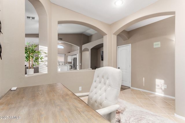 17504 N PHOENICIAN Drive, Surprise, AZ 85374