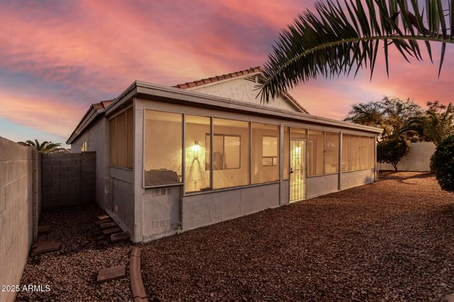 17504 N PHOENICIAN Drive, Surprise, AZ 85374