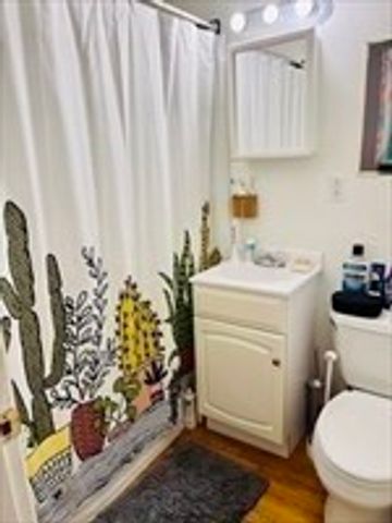 16-18 Walk Hill 6, Boston, MA 02130