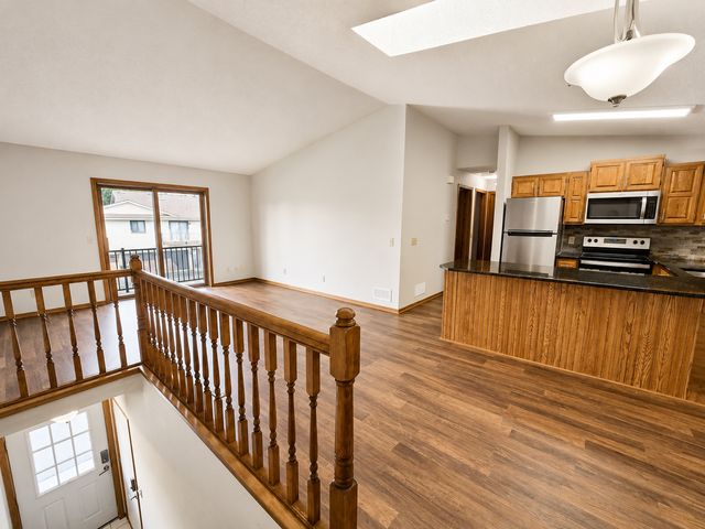 11173 Edgewood Circle N, Champlin, MN 55316