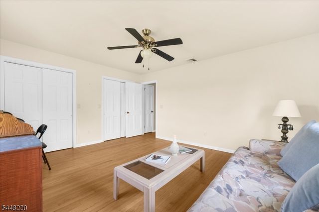 1101 Barley Sheaf Rd, Readington Twp., NJ 08822