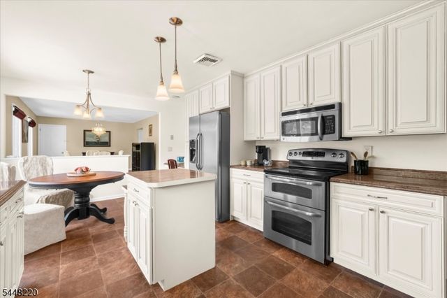 1101 Barley Sheaf Rd, Readington Twp., NJ 08822