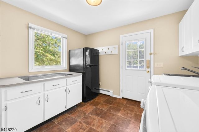 1101 Barley Sheaf Rd, Readington Twp., NJ 08822