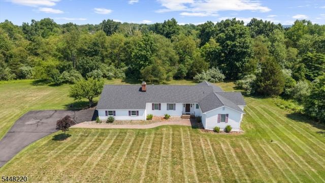 1101 Barley Sheaf Rd, Readington Twp., NJ 08822