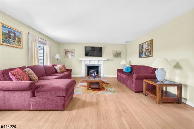 1101 Barley Sheaf Rd, Readington Twp., NJ 08822