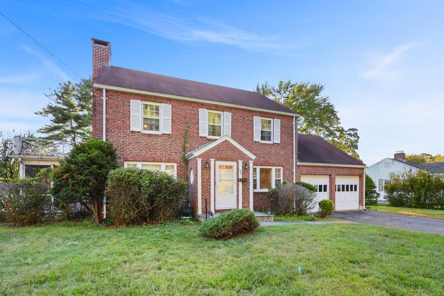 127 Ridgewood Road, East Hartford, CT 06118