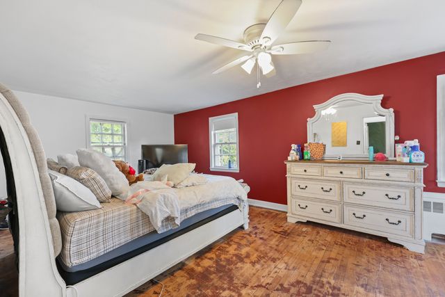 127 Ridgewood Road, East Hartford, CT 06118