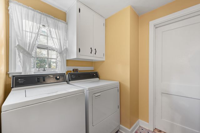 127 Ridgewood Road, East Hartford, CT 06118