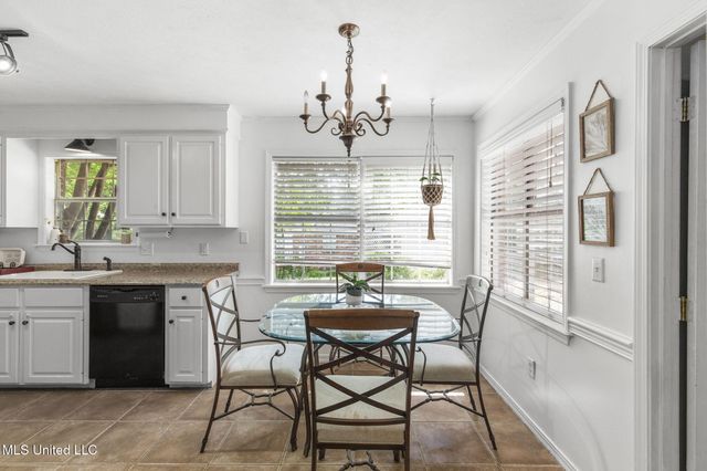 215 Cobblestone Drive, Madison, MS 39110