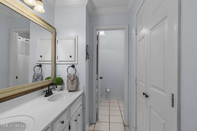 215 Cobblestone Drive, Madison, MS 39110