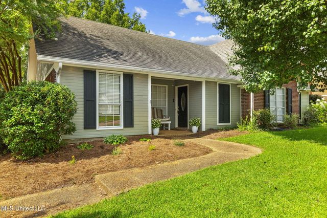 215 Cobblestone Drive, Madison, MS 39110