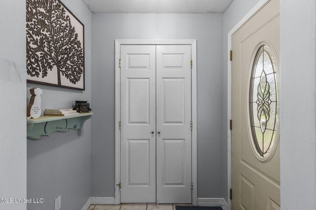 215 Cobblestone Drive, Madison, MS 39110