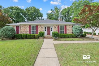 6500 Gaslight Lane, Mobile, AL 36695