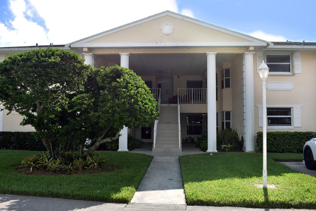 500 Grove Isle Circle 103, Vero Beach, FL 32962