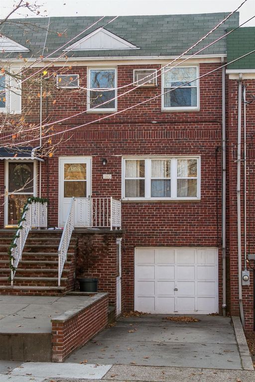 180 WEST 26TH ST, Bayonne, NJ 07002