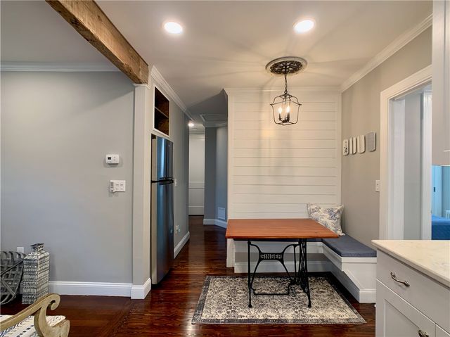 18 Sylvan Street, Newport, RI 02840