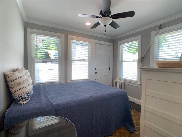 18 Sylvan Street, Newport, RI 02840